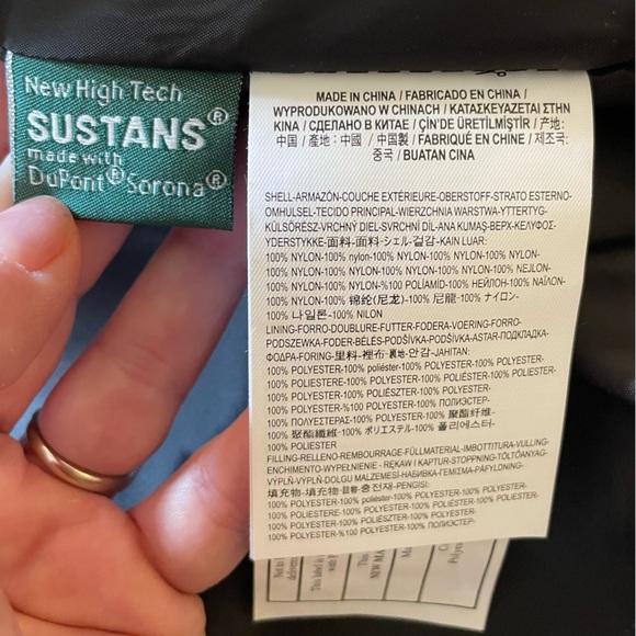 NWOT VANS Galactic Spiral silver puffer jacket size XS. - Picture 6 of 16